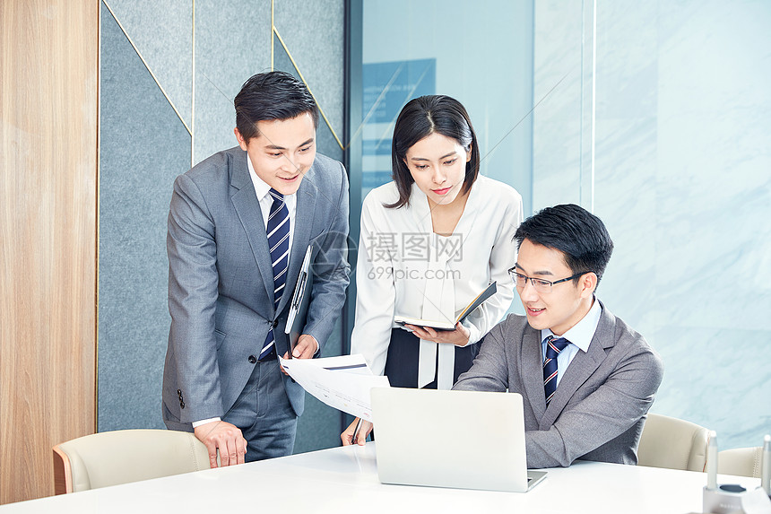 腾讯(00700)Q2业绩前瞻：预计营收与利润将稳健增长