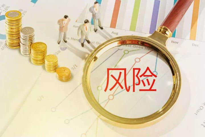 特朗普关税时代 零售行业的两种活法:塔吉特收缩“比价防线” 沃尔玛背负关税抢市