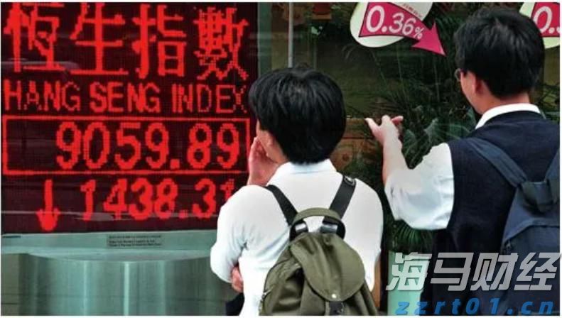 官兵斗志昂扬、装备整齐列阵，80秒带你回顾阅兵“高燃瞬间”