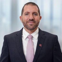 “教育金+养老社区”双核驱动，泰盈人生“终身”现金流守护爱的承诺